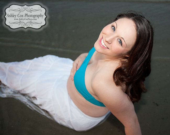 Natalie and Dan Costales maternity portraits on the beach in Galveston.