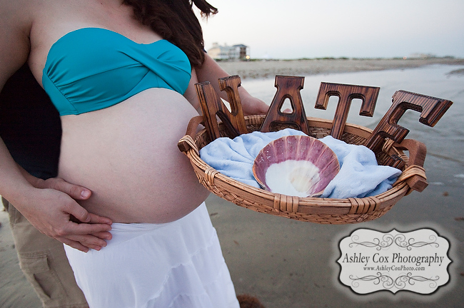 Natalie and Dan Costales maternity portraits on the beach in Galveston.